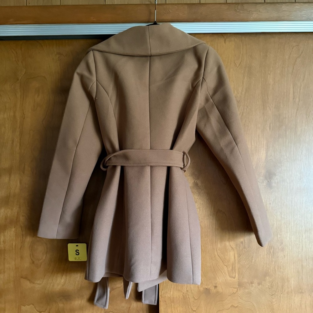 NWT Tahari Tan Camel Wide Collar Shawl Tie Belt Pea Wrap Coat Jacket Faux Wool S - Picture 8 of 15